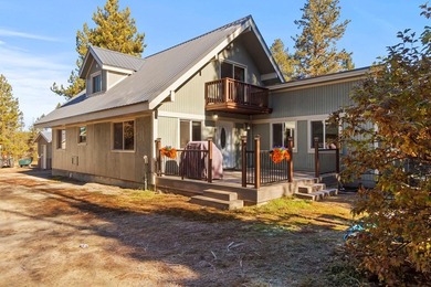 PERCHED ABOVE BIG CREEK! RARE FIND! Over 2000 sq ft - photo 4
