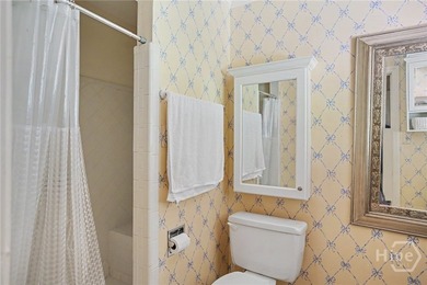 Lovely 3-bedroom, 2.5 bath home on very private lot with lagoon - photo 24