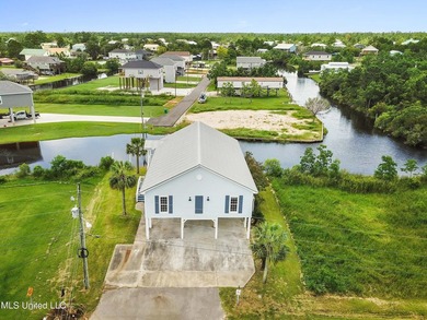 Waterfront Beauty - New Bulkhead Just Completed! This recently - photo 26