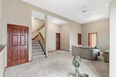 Waterfront 2-bed condo in Fort Atkinson with lake access, golf - photo 33