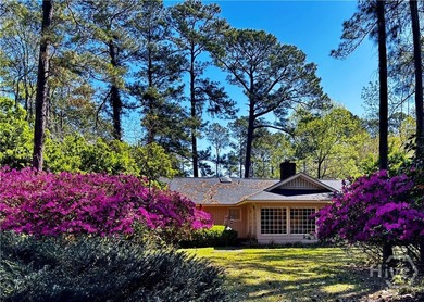 Lovely 3-bedroom, 2.5 bath home on very private lot with lagoon - photo 37