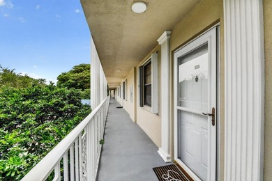 Bring your vision to this spacious 2BR/2BA in the heart of West - photo 5