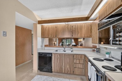 Bring your vision to this spacious 2BR/2BA in the heart of West - photo 8