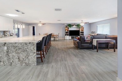 Welcome to this beautiful four-bedroom, two-bathroom single - photo 5