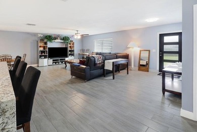 Welcome to this beautiful four-bedroom, two-bathroom single - photo 10