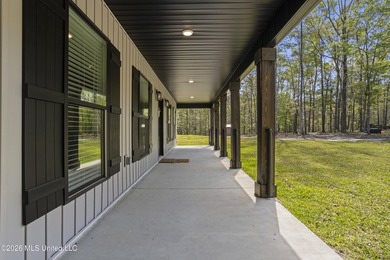 Charming 2-bedroom, 2-bath home on 7.55 acres, built in 2025 - photo 6