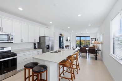 DON'T MISS OUT!!  This AMAZING HALLMARK floor plan 3BD/2BA/2CG - photo 8