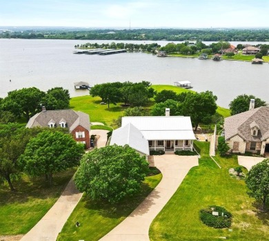 Lake Granbury Home For Sale in Granbury Texas