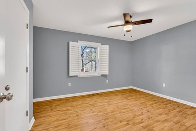 Charming 3BR/2BA home on a level lot just minutes from town in a - photo 8
