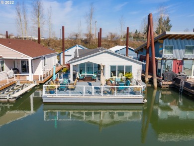 Columbia River - Multnomah County Home For Sale in Portland Oregon