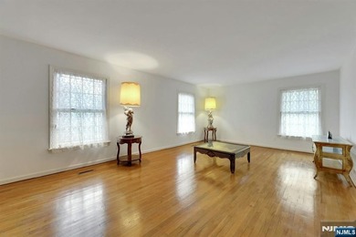 Welcome to this charming brick ranch, beautifully set on 1.58 - photo 25