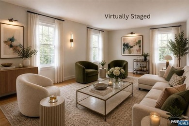 Welcome to this charming brick ranch, beautifully set on 1.58 - photo 26