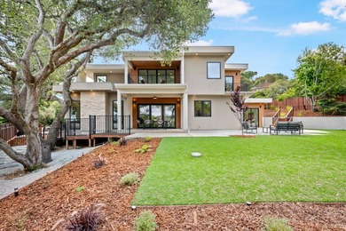 Striking newly constructed modern luxury residence situated on a - photo 8
