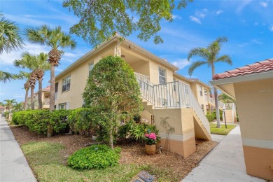 Lake Condo For Sale in Venice, Florida