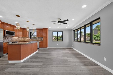Discover this charming home featuring 3 bedrooms and 2 bathrooms - photo 10