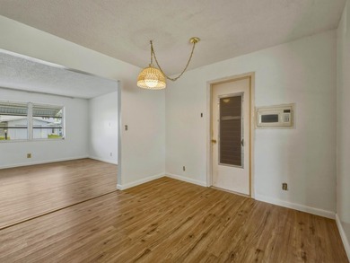 Rare opportunity to own a single-family home in South Florida - photo 7