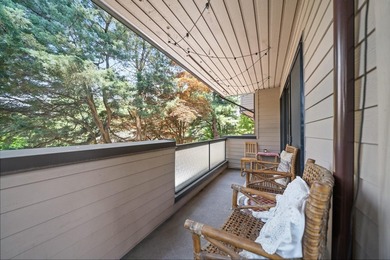 Welcome to Sunset West, a beautifully updated corner residence - photo 18