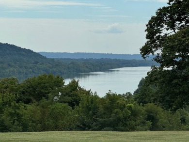 Ohio River - Perry County Home For Sale in Derby Indiana