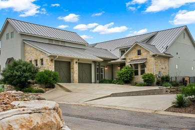 Exceptional custom home blending upscale finishes, functional - photo 23