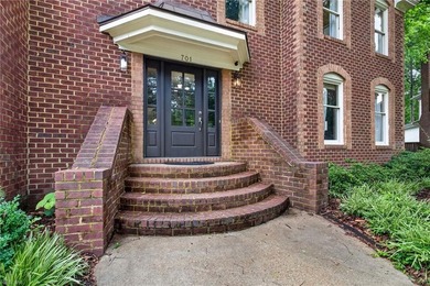 Welcome home to this classic brick home tucked in a cul-de-sac - photo 2