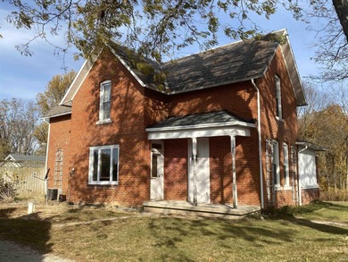 (private lake, pond, creek) Home For Sale in North Manchester Indiana