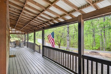 Calling all Dale Hollow Lake lovers! This charming and spacious - photo 4