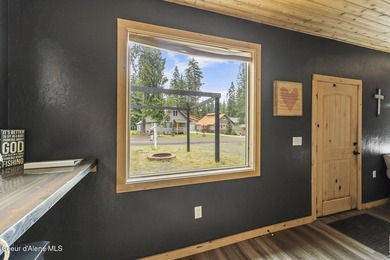 Make Memories year-round at this beautiful Priest Lake retreat - - photo 12