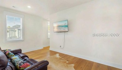 Clean, crisp and comfortable! This exceptional 3-bedroom, 2.5 - photo 24