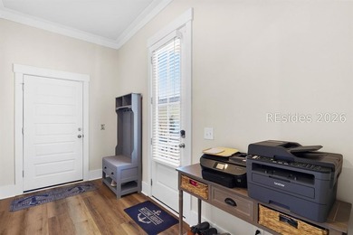Clean, crisp and comfortable! This exceptional 3-bedroom, 2.5 - photo 28