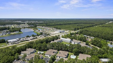 Two-bedroom, two-bathroom second-floor condo with a pool-view - photo 40