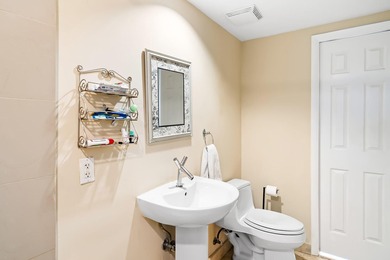 Welcome to the prestigious, Ocean 3 Condo, in the heart of Sunny