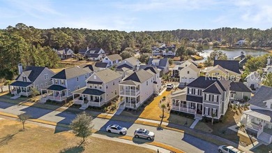 Clean, crisp and comfortable! This exceptional 3-bedroom, 2.5 - photo 45