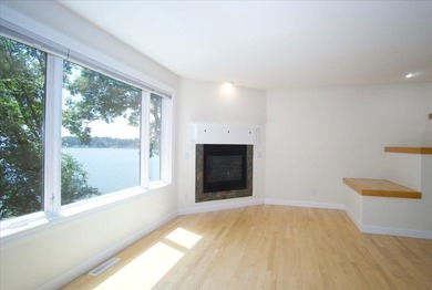 Beautiful LAKE KEGONSA HOME with 50' of frontage, pier, and - photo 19