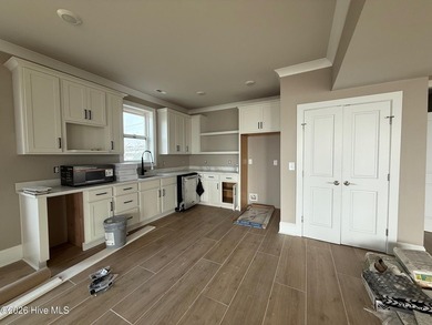 Dutchman Is An Iconic Oceanfront Sanctuary Located At 2025's #1 - photo 30