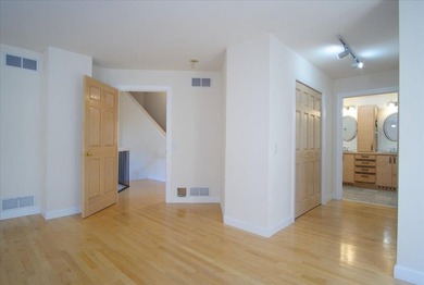 Beautiful LAKE KEGONSA HOME with 50' of frontage, pier, and - photo 32