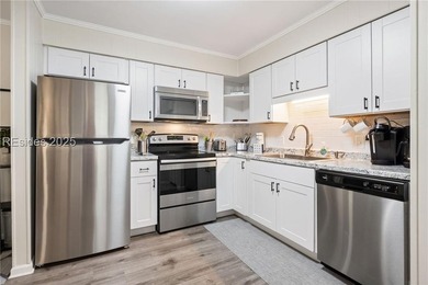 Welcome to 104 Cordillo Parkway, Unit D1 in The Hedges, where - photo 15