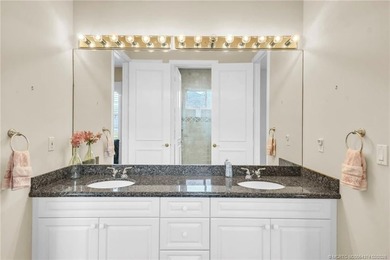 4 Bedroom plus office 3.5 bths, rare opportunity in Willoughby - photo 20