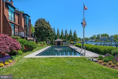 Welcome home. Perfectly positioned at the end of Market Street - photo 5
