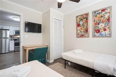 Welcome to 104 Cordillo Parkway, Unit D1 in The Hedges, where - photo 28