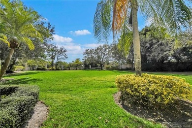 4 Bedroom plus office 3.5 bths, rare opportunity in Willoughby - photo 35