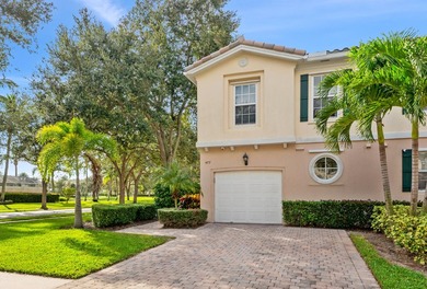 Welcome to this beautifully updated 3-bedroom, 2.5-bath - photo 2