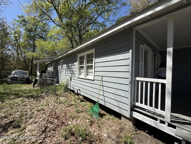 Attention Investors, located in the heart of Gulfport, near - photo 5