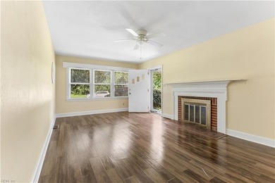 This beautifully maintained brick rancher offers 3 bedrooms/1.5 - photo 8