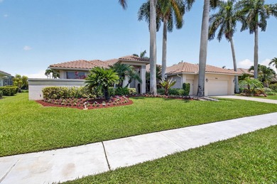 Welcome to this exceptional luxury single family estate located - photo 3