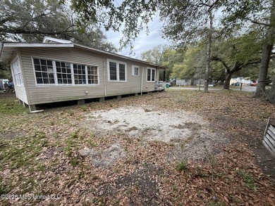 Attention investors! Currently leased until May 2027 at $1300 - photo 4
