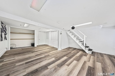 2-bedroom, 1-bath home offering comfortable living in a - photo 13