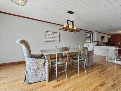 Experience the beauty of Lake Tuscaloosa at this delightful - photo 19
