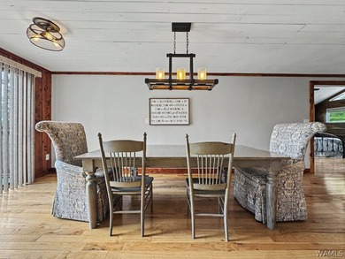 Experience the beauty of Lake Tuscaloosa at this delightful - photo 20