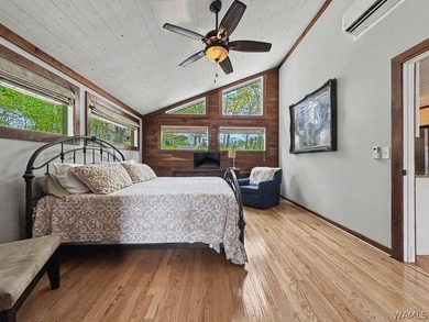 Experience the beauty of Lake Tuscaloosa at this delightful - photo 22
