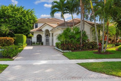 Lake Townhome/Townhouse For Sale in Wellington, Florida